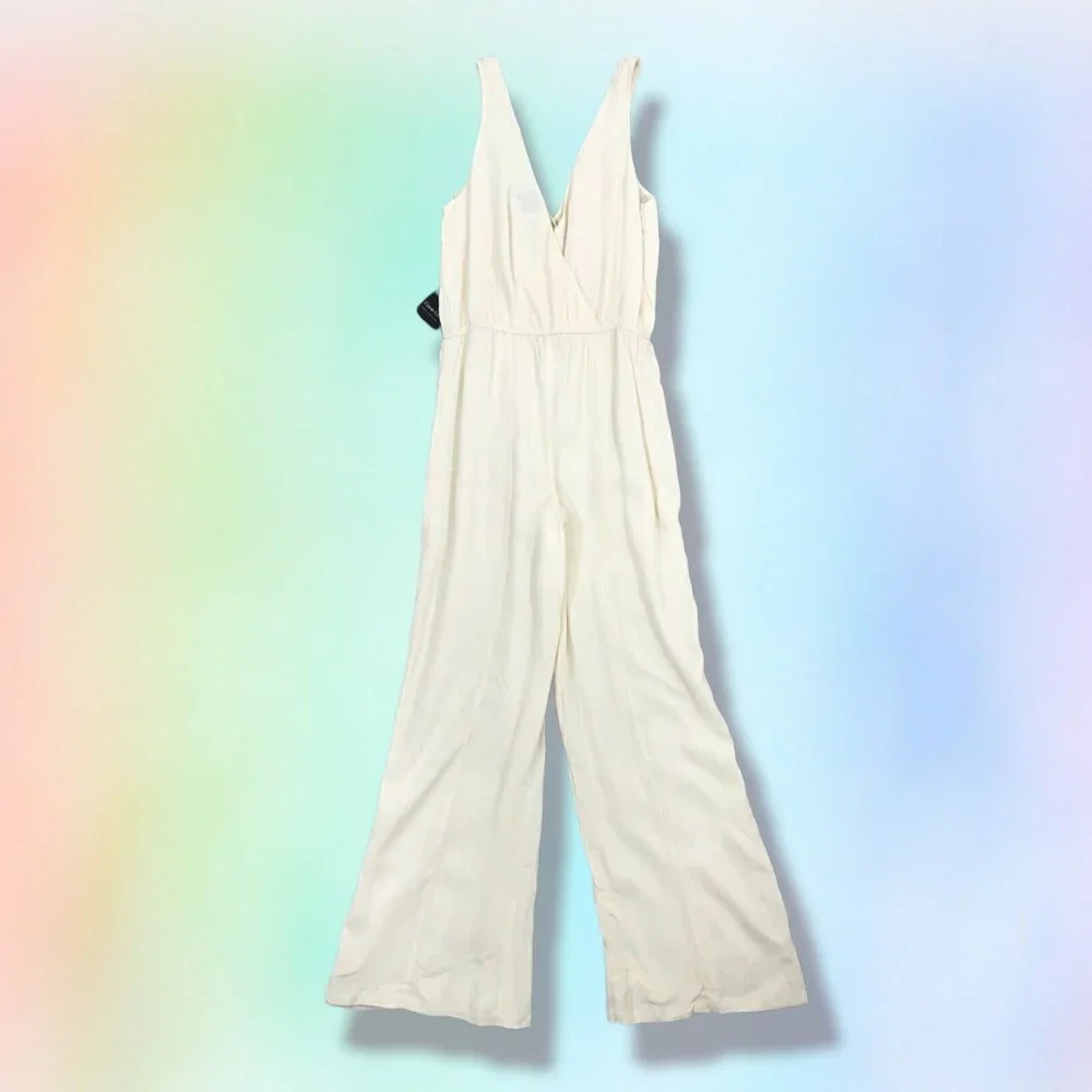 Privacy Please XS Ivory Jumpsuit‎ Gansel Sleeveless V Neck NWT